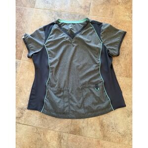 USED Scrubstar Active Women's Light Gray Scrub Top with 2 Front Pockets Size 2XL